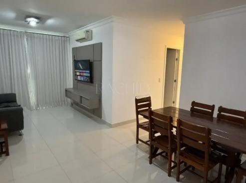 Apartamento em Jardim das Colinas, foto 2