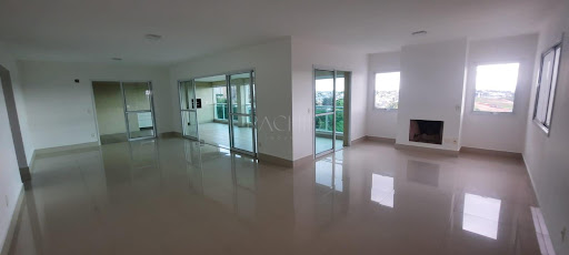 Apartamento em Jardim das Colinas