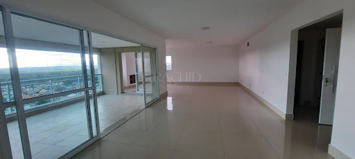 Apartamento em Jardim das Colinas